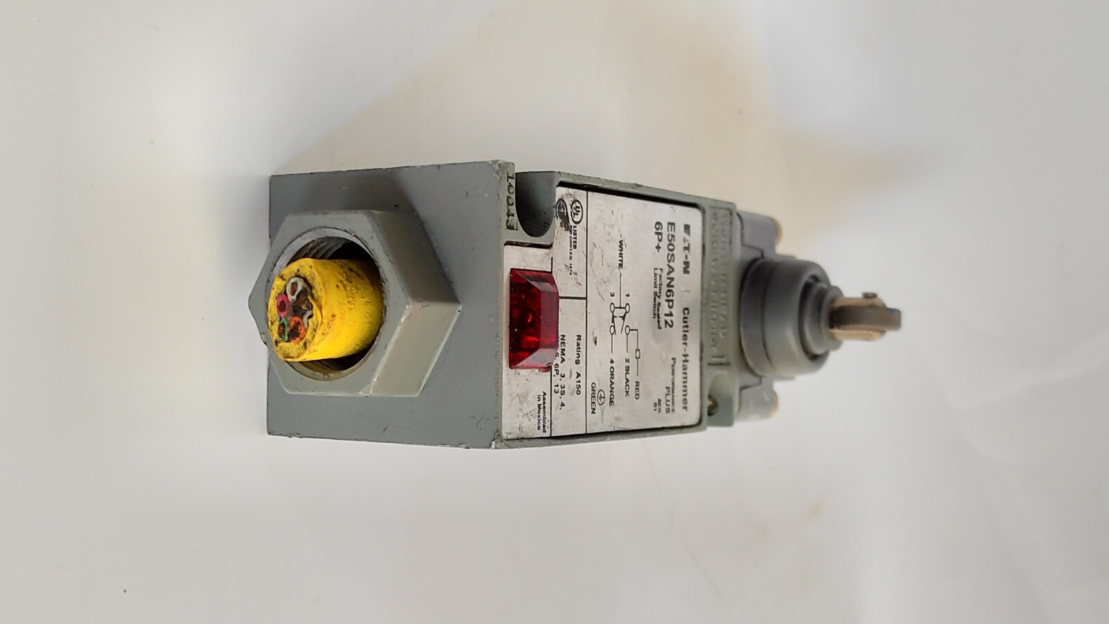 admin/uploads/uploads/Cutler Hammer e50sa6p12 - E50SA6P12 Limit Switch_3.webp